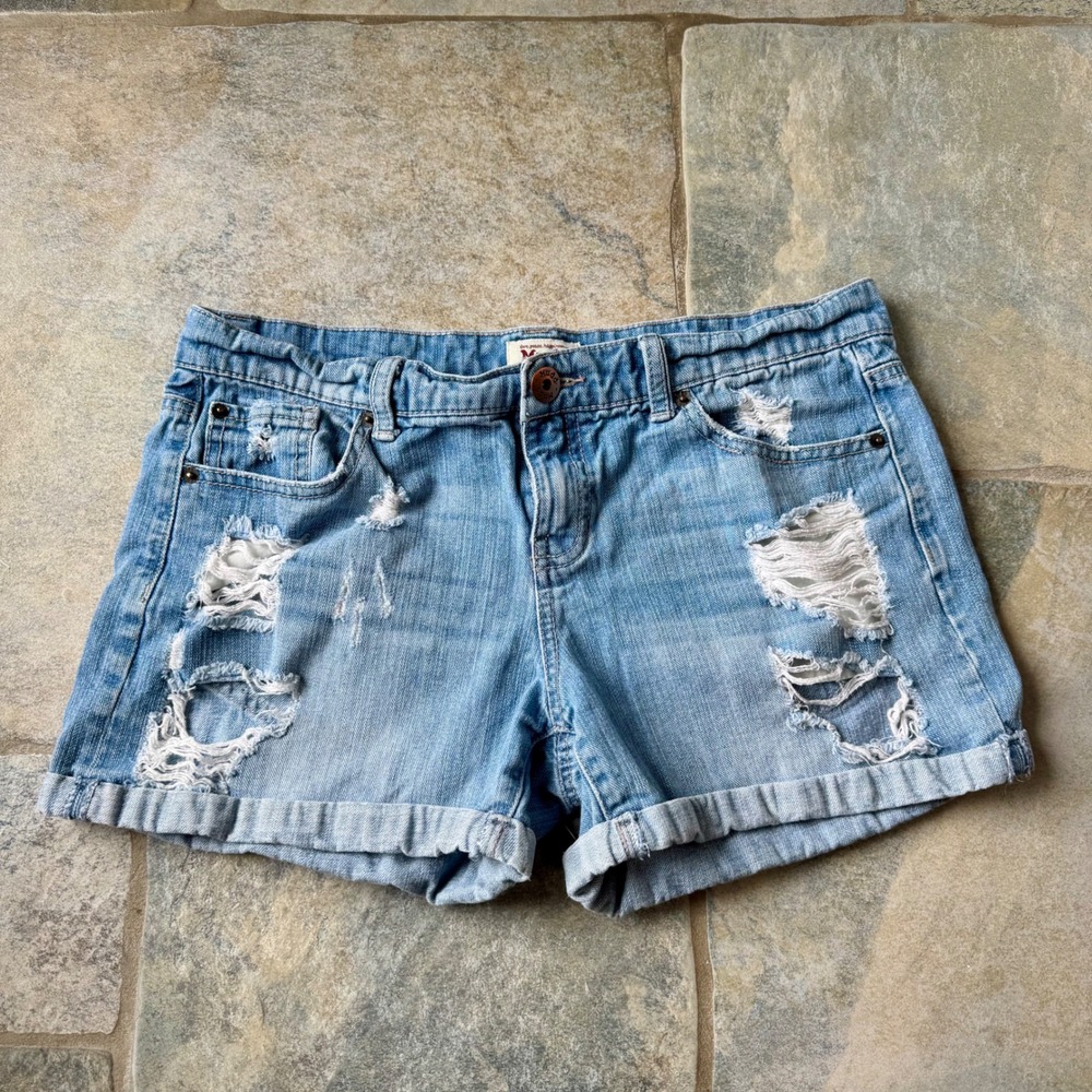 Mudd Y2K 2000s Distressed Denim Jean Shorts Light Wash Size 11‎